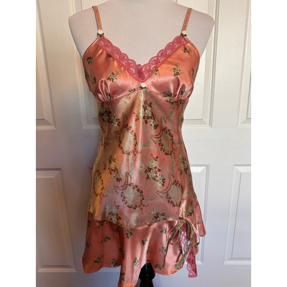 Vintage Y2K Victoria’s Secret Angels Satin Babydoll Slip Dress Medium Fairycore